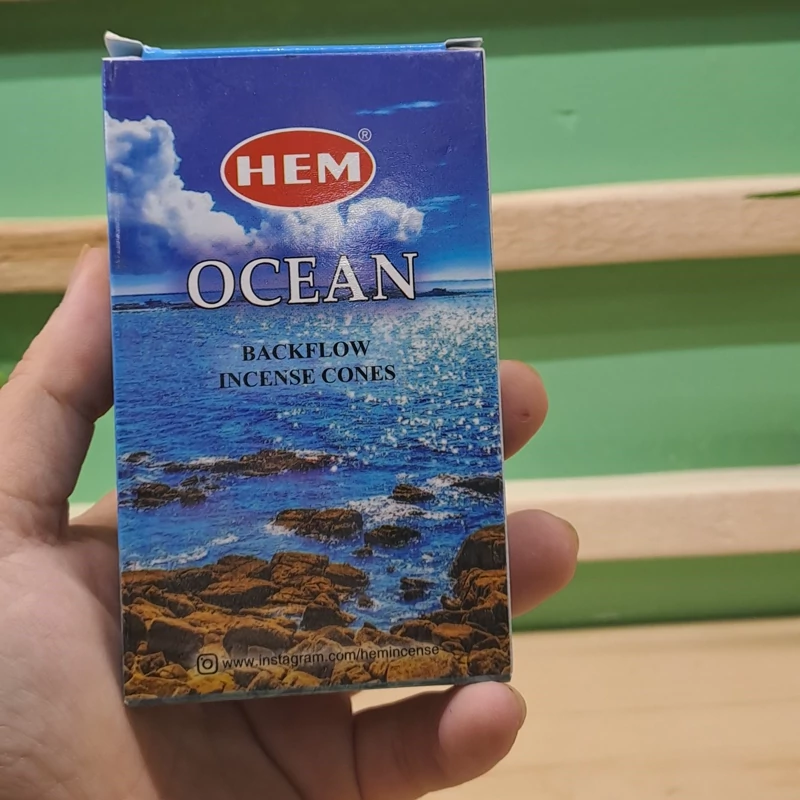 عود آبشاری با رایحه ی اقیانوس